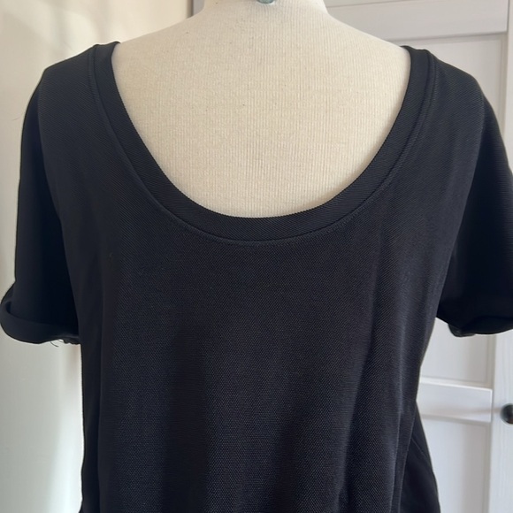 Theory Sorgia Scoop Neck Black Jumpsuit with Modern Minimalist Design Size Small - Picture 10 of 12